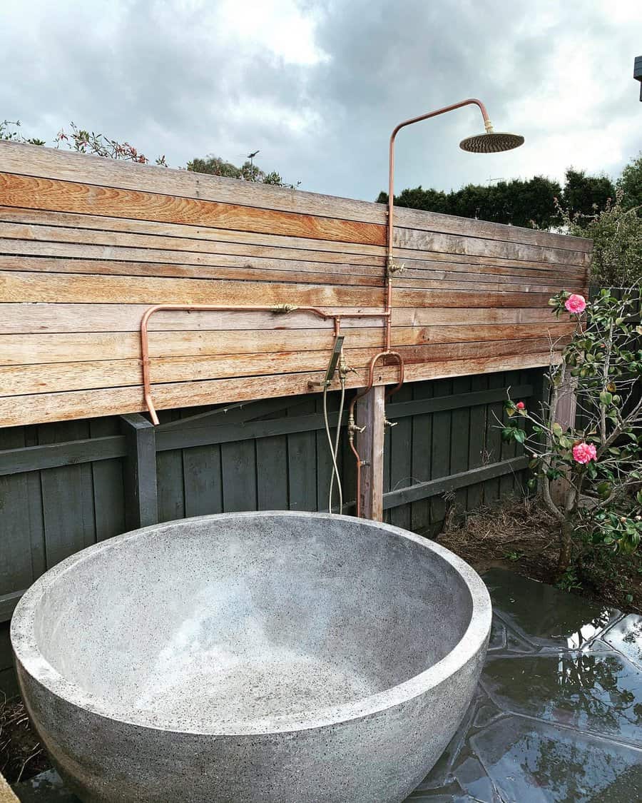 Bathtub-Outdoor-Bathroom-Ideas-seabassplumbing