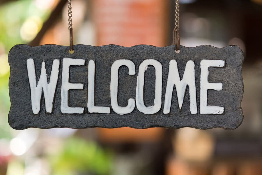 DIY-Welcome-Sign-Ideas-2