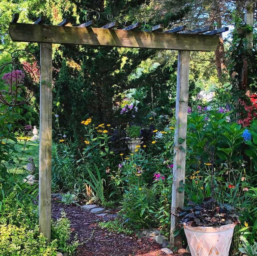 Garden-Arbor-Ideas-redhousegardens