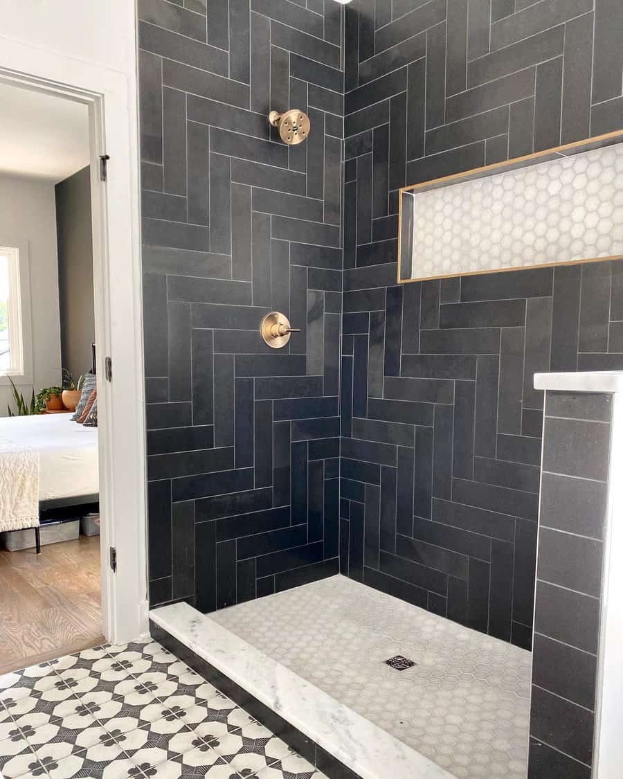 Niche-Shower-Tile-Ideas-thecouplethatflips