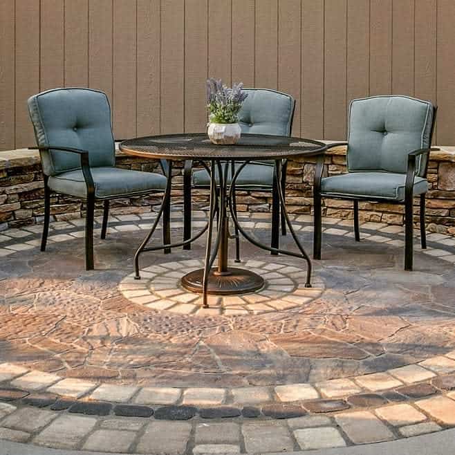 Outdoor-Backyard-Paver-Ideas-outdoorartisan