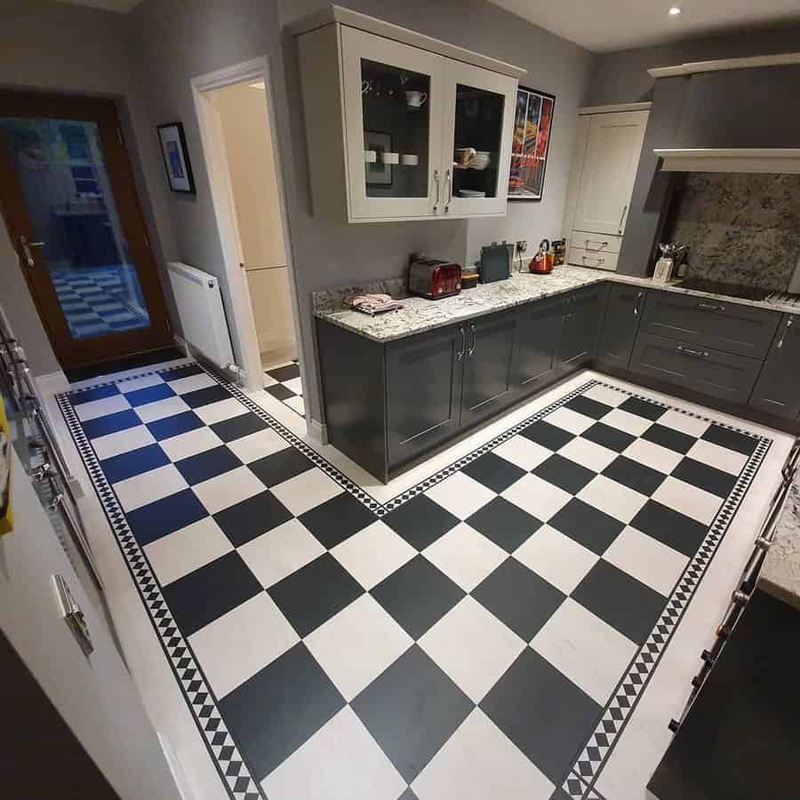 Pattern-Kitchen-Flooring-Ideas-limelightflooring