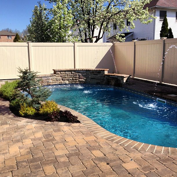 Pool-Backyard-Paver-Ideas-rocksolidyards