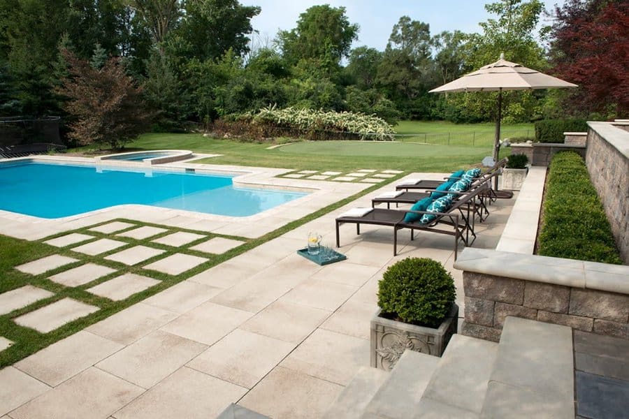 Pool-Backyard-Paver-Ideas-unilock