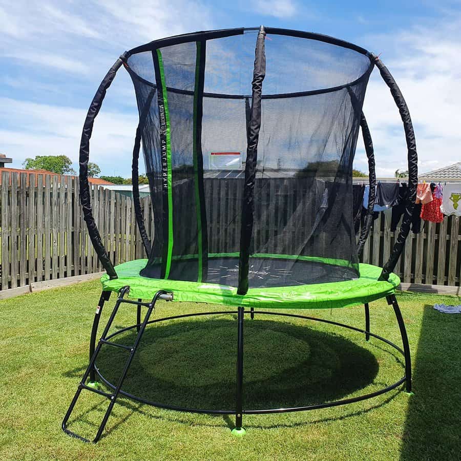 Trampoline-Backyard-Playground-Ideas-ezyassemblygoldcoast