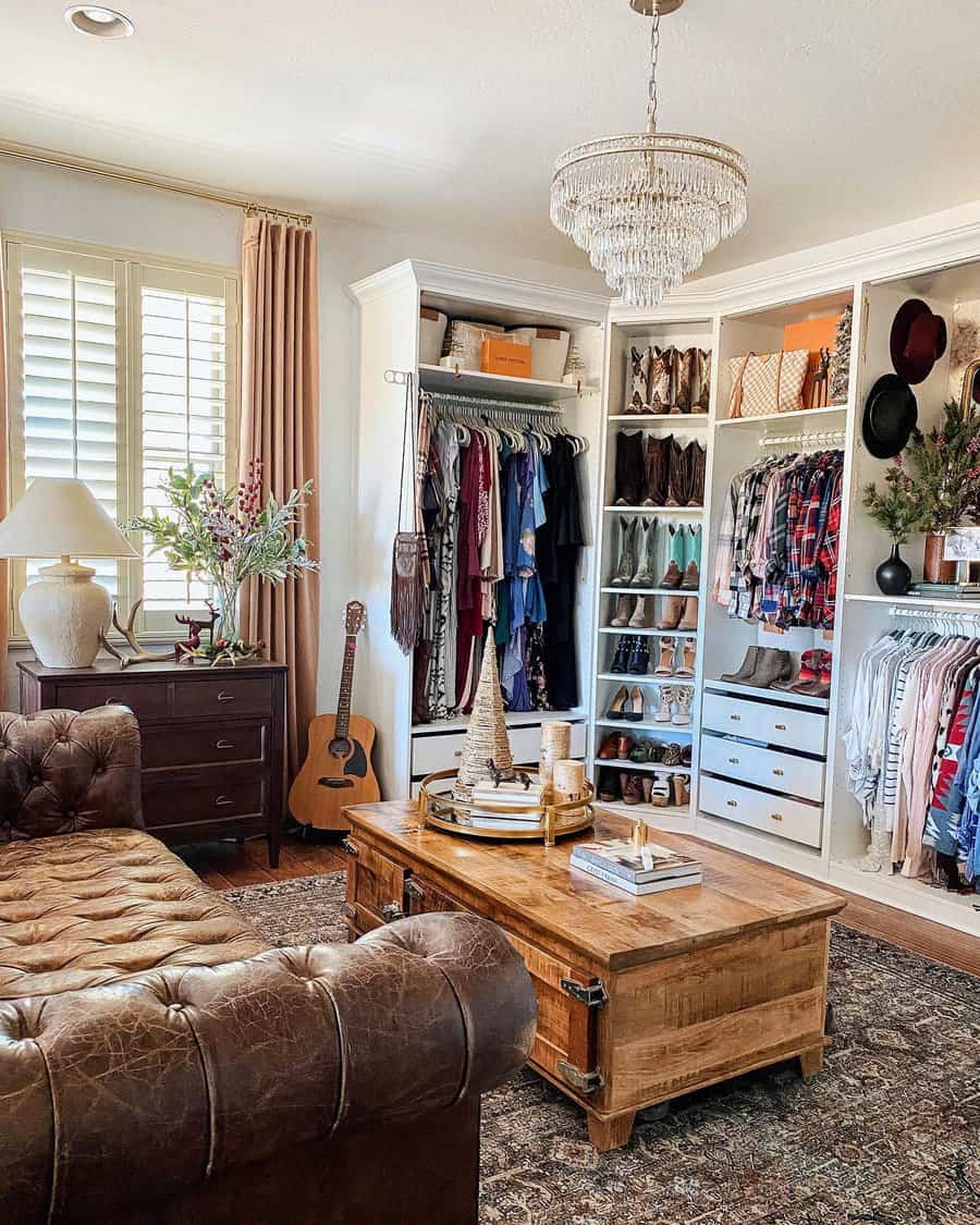 Unique-Master-Bedroom-Closet-Ideas-ashleynicoleinteriors