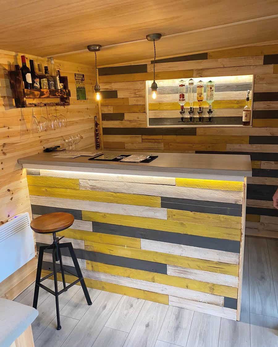 Wood-Basement-Bar-Ideas-funkytimber