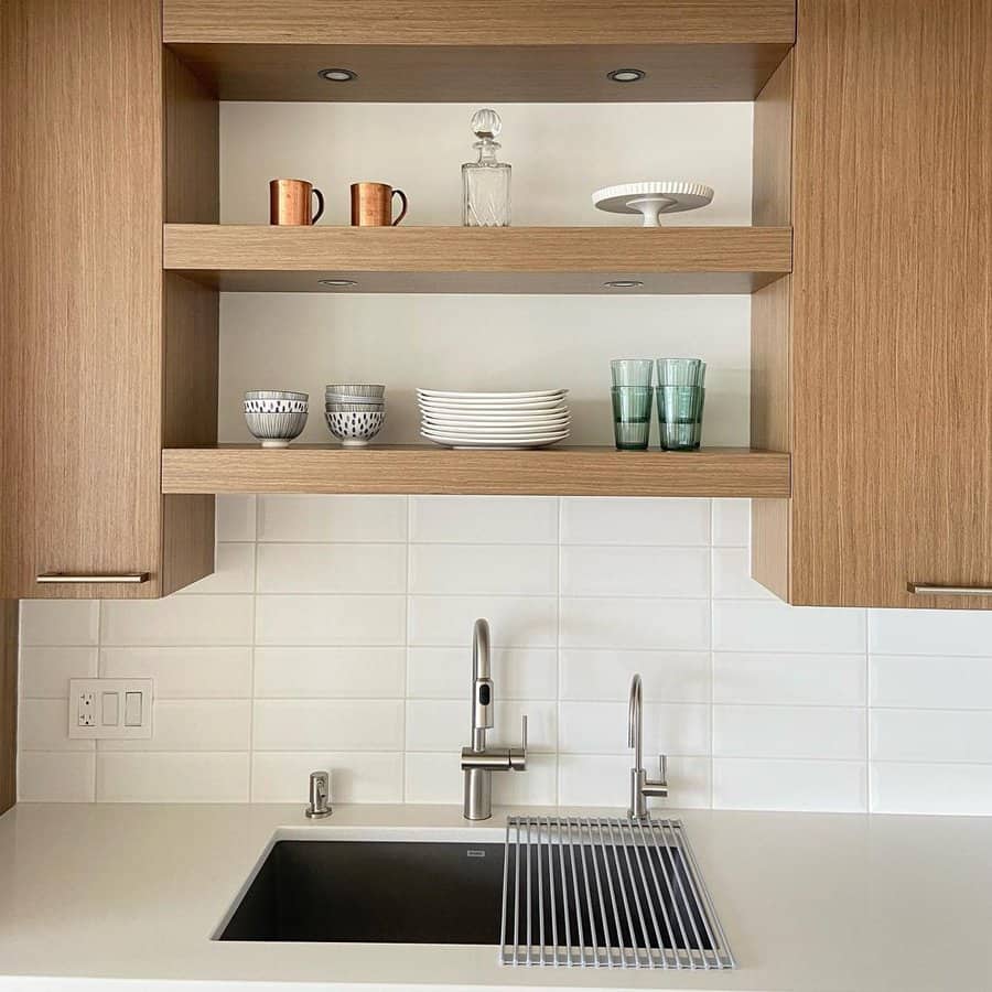 Modern-Open-Shelving-Kitchen-Ideas-be.neatstudio