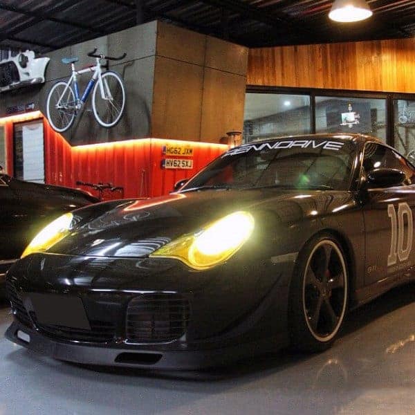 porsche-mens-dream-garage-ideas-with-incredible-interior-design