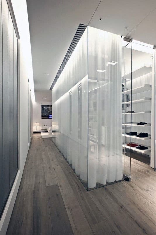 unique-glass-wall-walk-in-closet