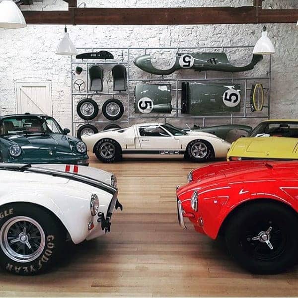 vintage-cars-dream-garage-design-inspiration