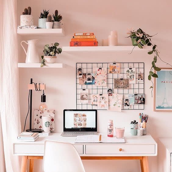 desk-aesthetic-room-ideas-_vsco_vibes0