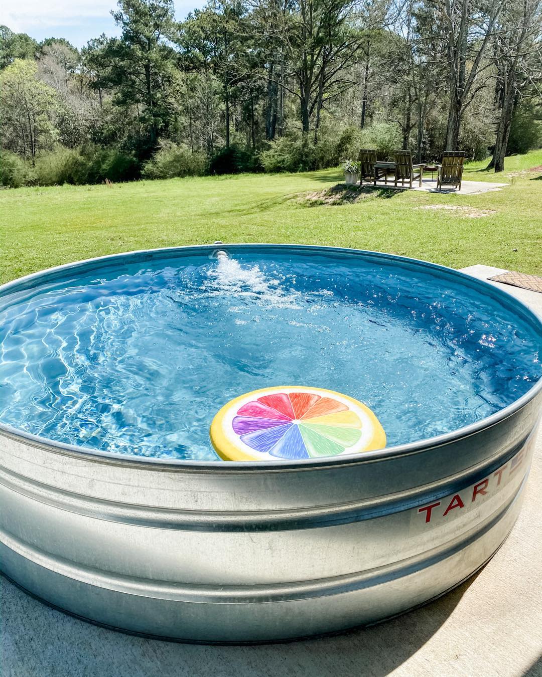 diy-stock-tank-pool-ideas-living_a_well_life