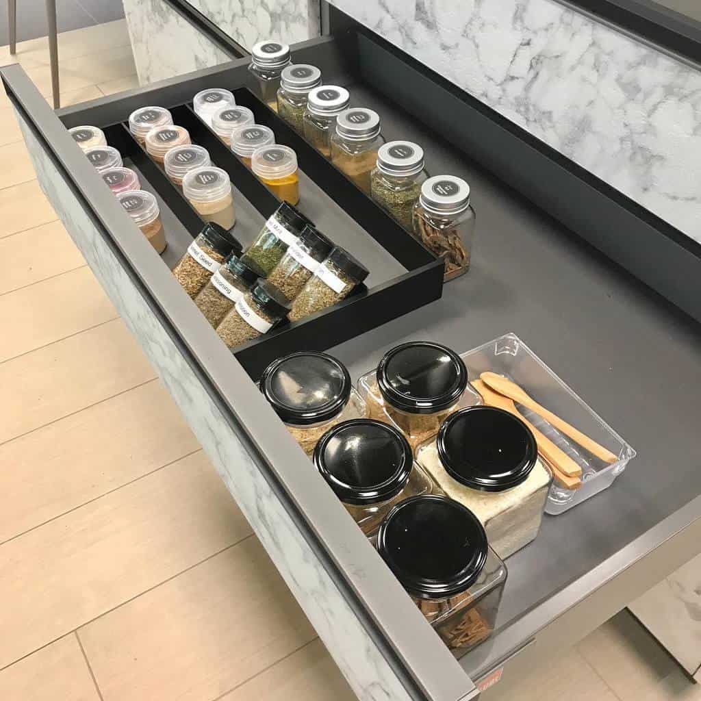 drawer-spice-rack-ideas-letstidywithnermeen-5060997