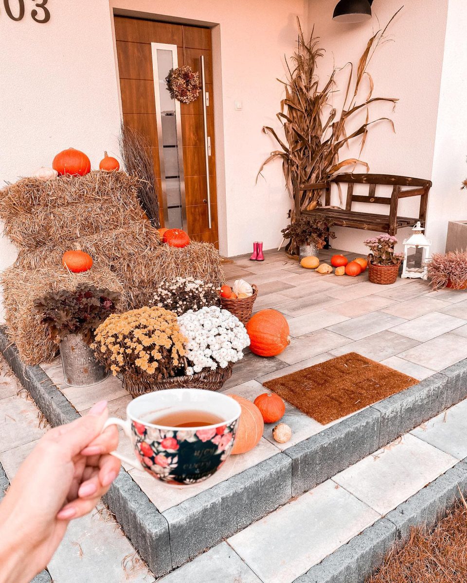 front-door-fall-decorating-ideas-_zyciemamy_