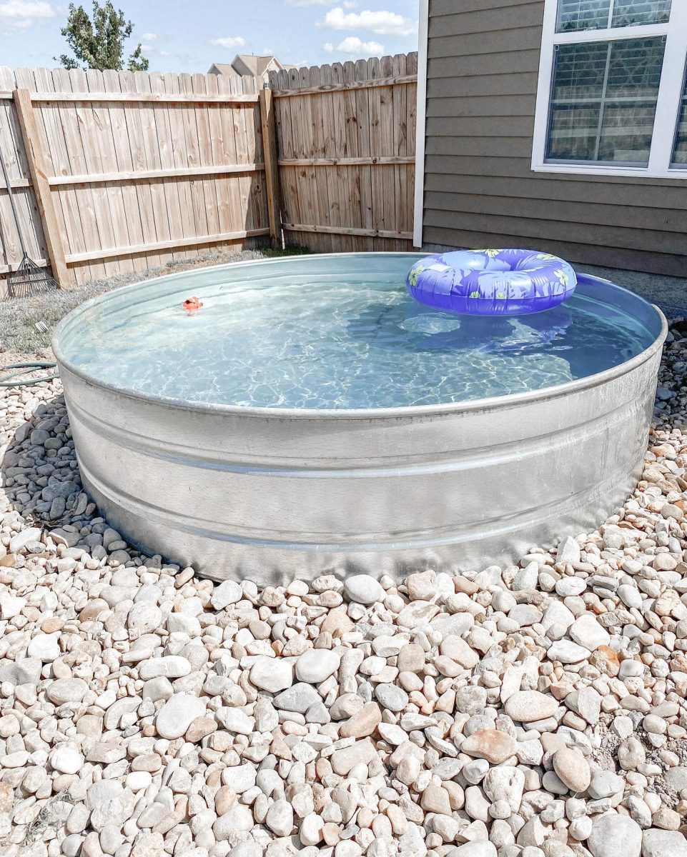 galvanized-stock-tank-pool-ideas-adailydoseofchristianna