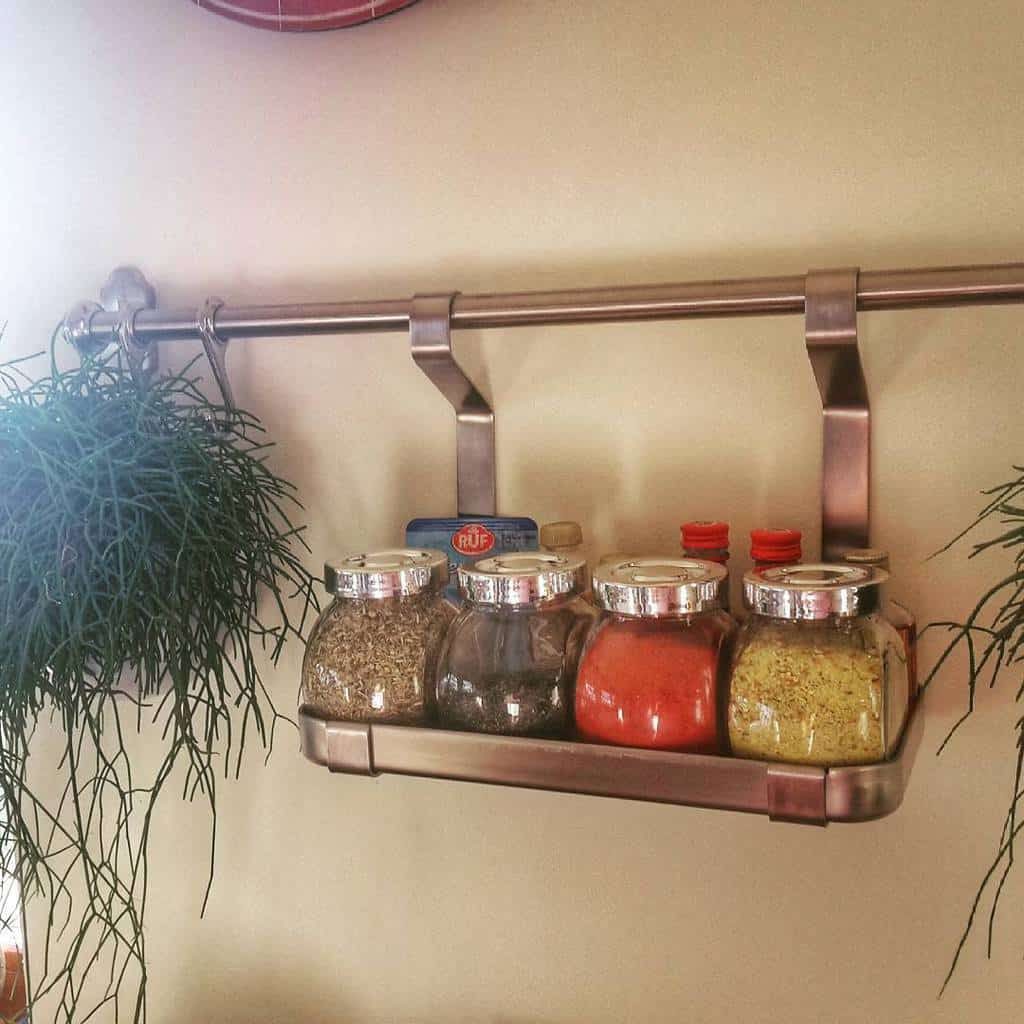 hangging-spice-rack-ideas-daniel-ighisan-5620863