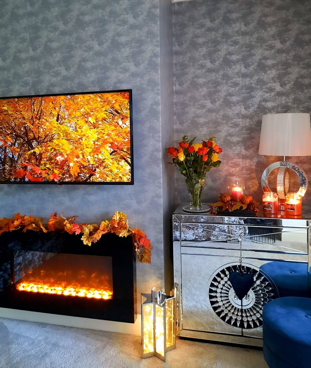 living-area-fall-decorating-ideas-franklynfields