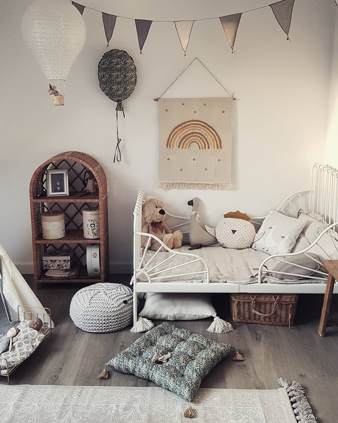 vintage-aesthetic-room-ideas-lilu-len