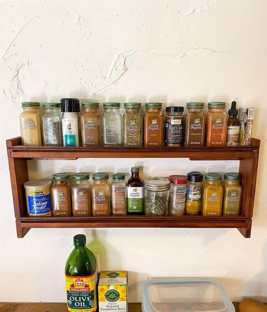 wall-spice-rack-ideas-leafandmake-1448846