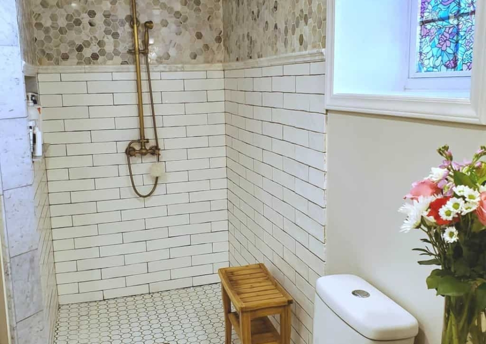 Corner Doorless Walk In Shower Ideas Maddimaysmiles