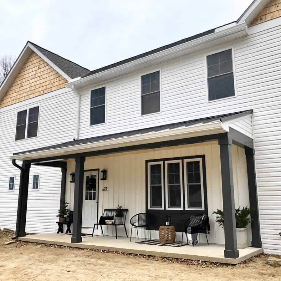 Farmhouse Front Porch Decorating Ideas Sweetriverdesigns