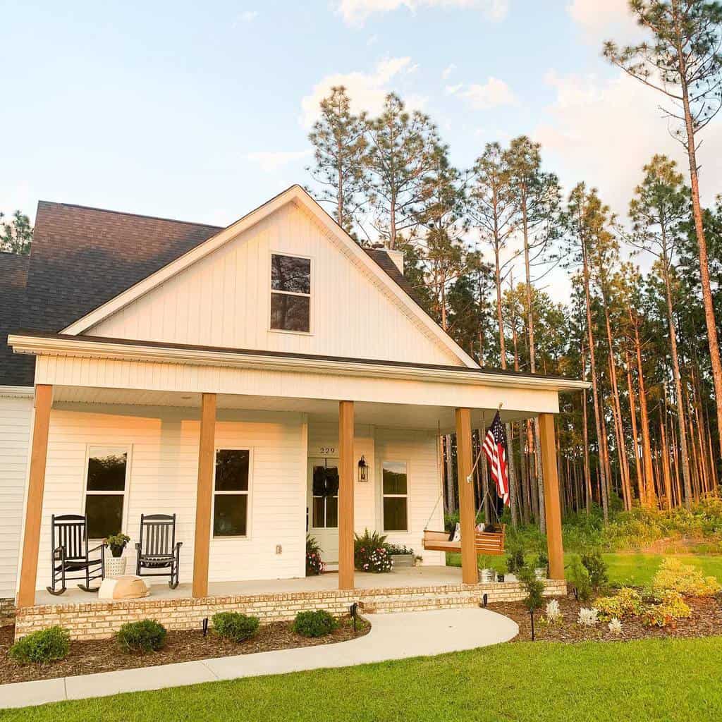 Farmhouse Front Porch Decorating Ideas Thegroenstead