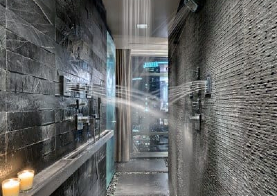 Luxury Doorless Walk In Shower Ideas