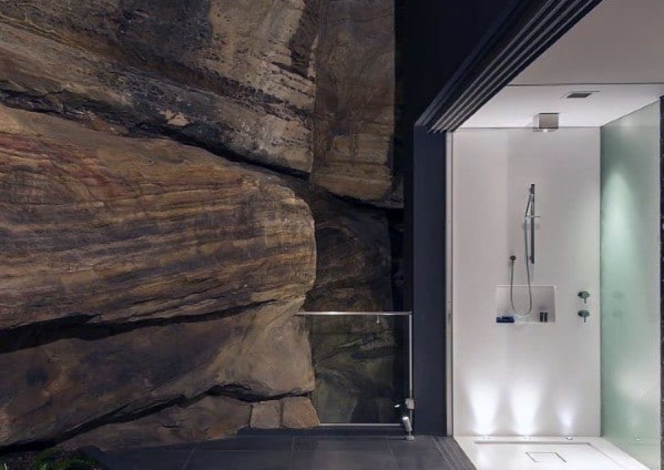 Modern Doorless Walk In Shower Ideas