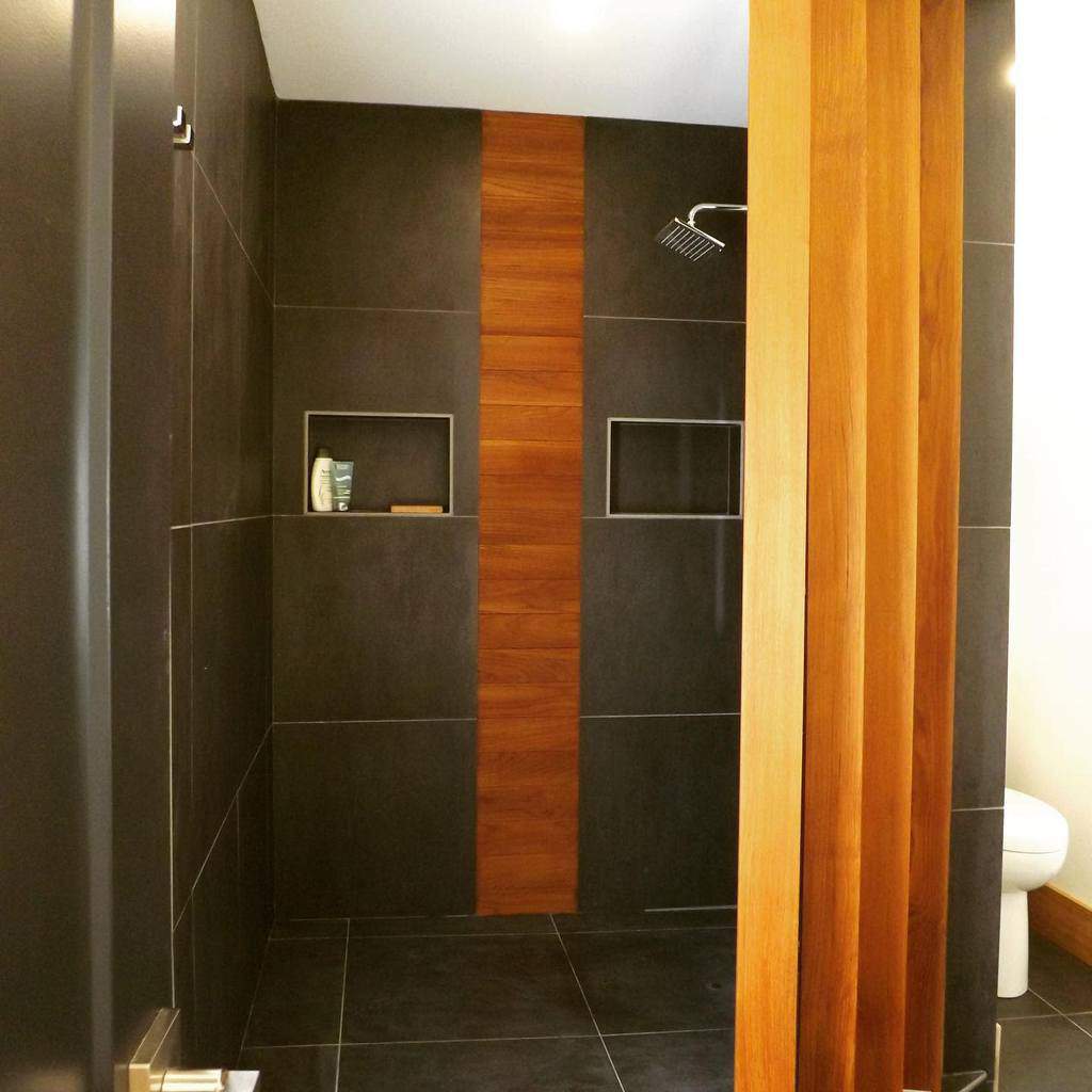 Modern Doorless Walk In Shower Ideas Heatherjaneinteriors