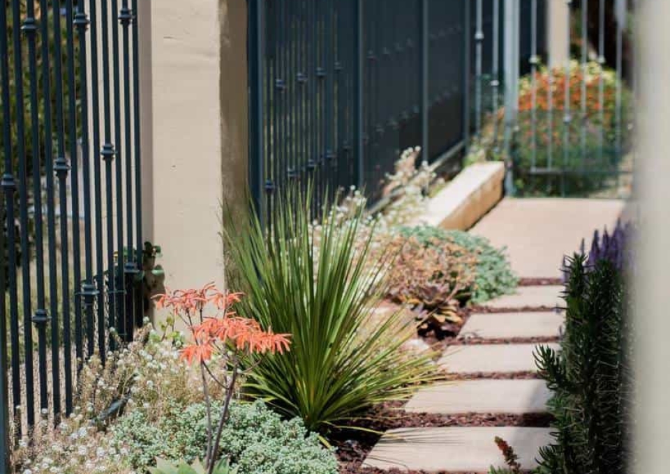 Small Side Yard Ideas Fredricksonlandscapeinc