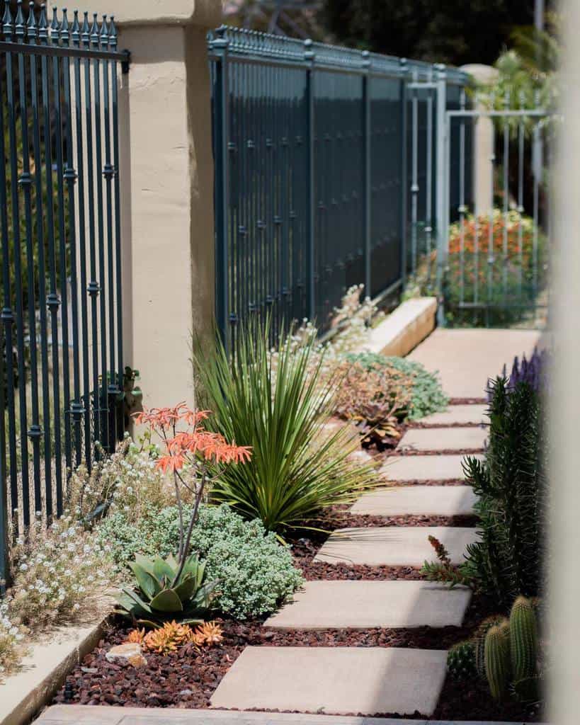 Small Side Yard Ideas Fredricksonlandscapeinc