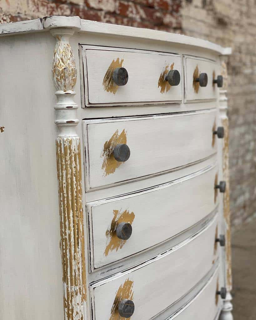 Distressed Chalk Paint Furniture Ideas Theredroostervintage