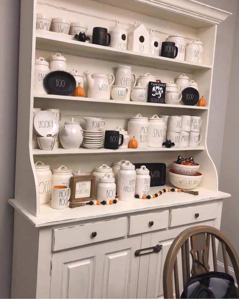 Farmhouse Chalk Paint Furniture Ideas Popofpaintnc