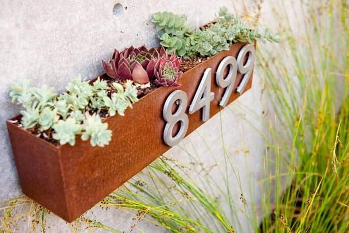 House Number Ideas With Planter Claireackermanrealtor