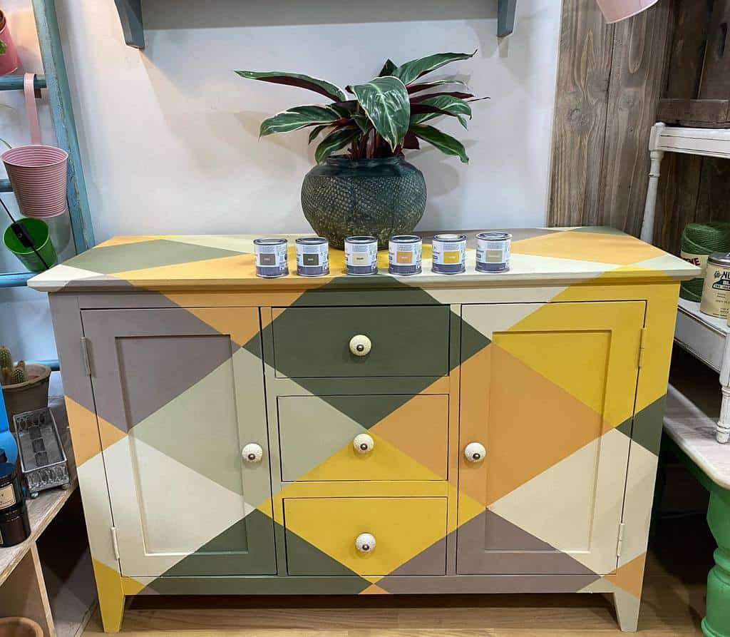 Two Tone Or Multi Tone Chalk Paint Furniture Ideas Wildwoodwallingford