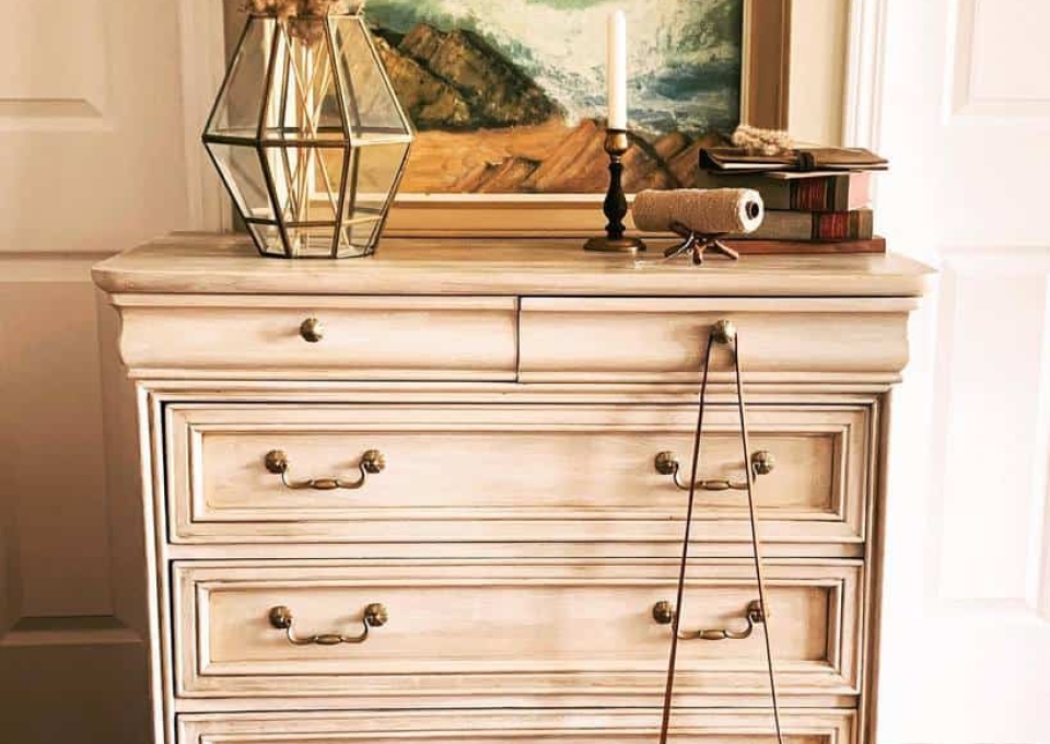 Vintage Chalk Paint Furniture Ideas Ayeshagelahi