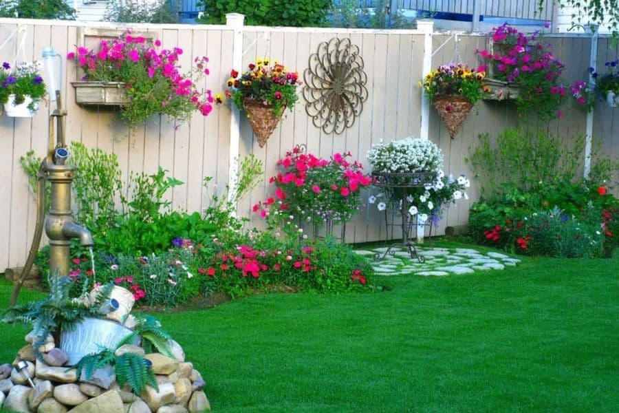 Outdoor Wall Decor Ideas