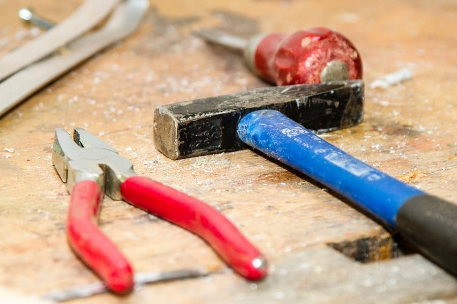 Workbench with tools