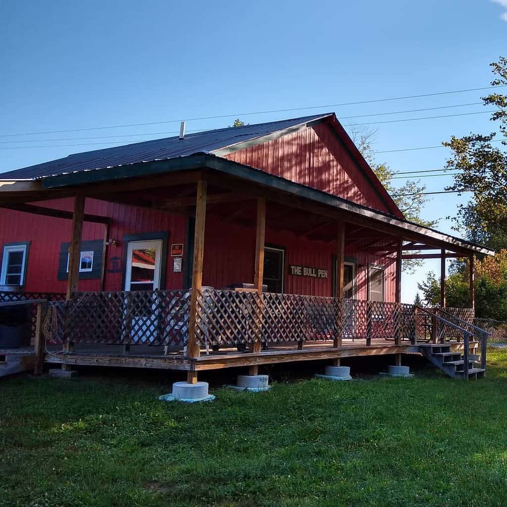 Cabin Porch Roof Ideas -wildfrye