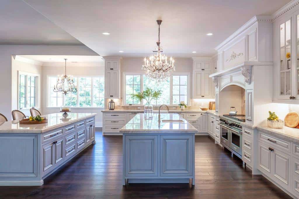 Chandelier Kitchen Island Lighting Ideas -fautthomes