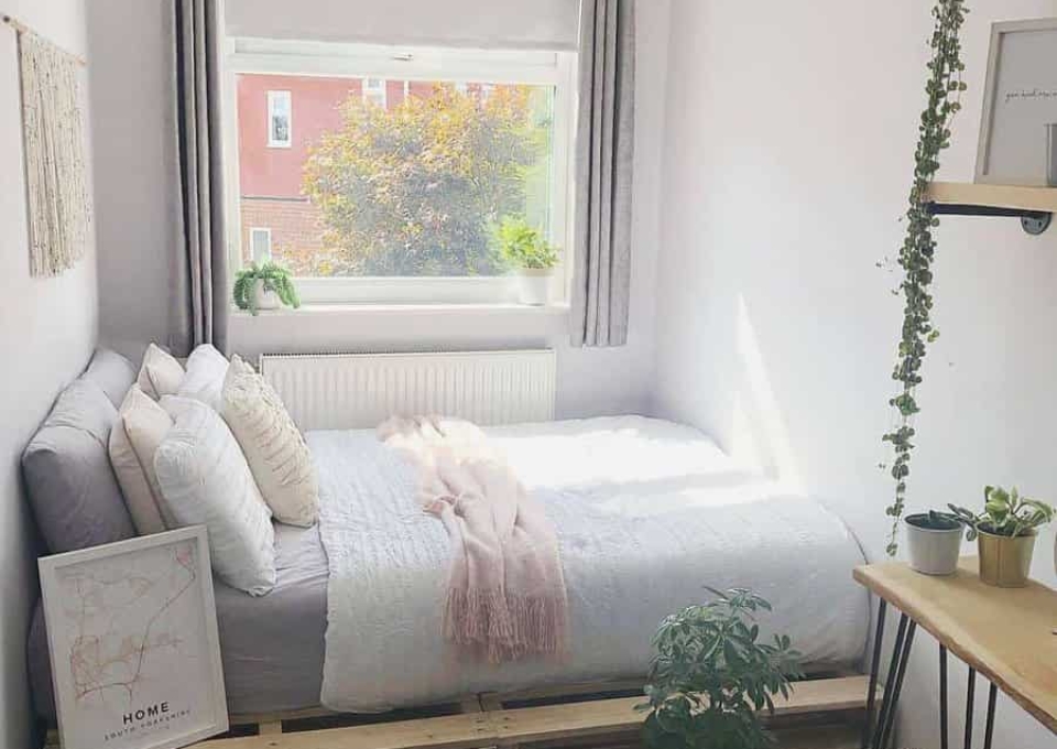 Bed Pallet Ideas Coletteslittlehome