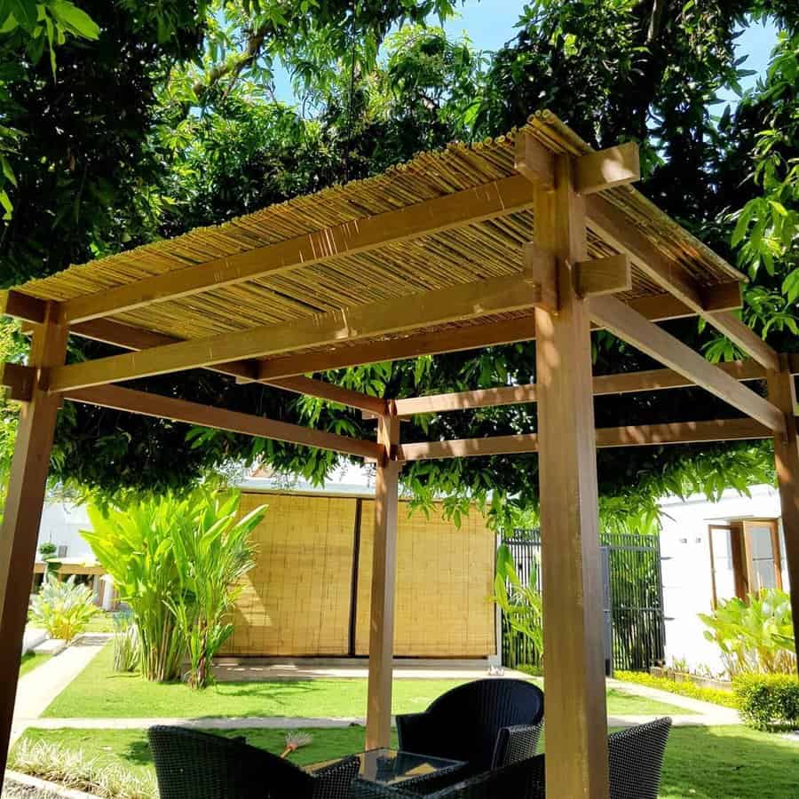 Bamboo Or Reed Inexpensive Patio Shade Ideas Edichabali