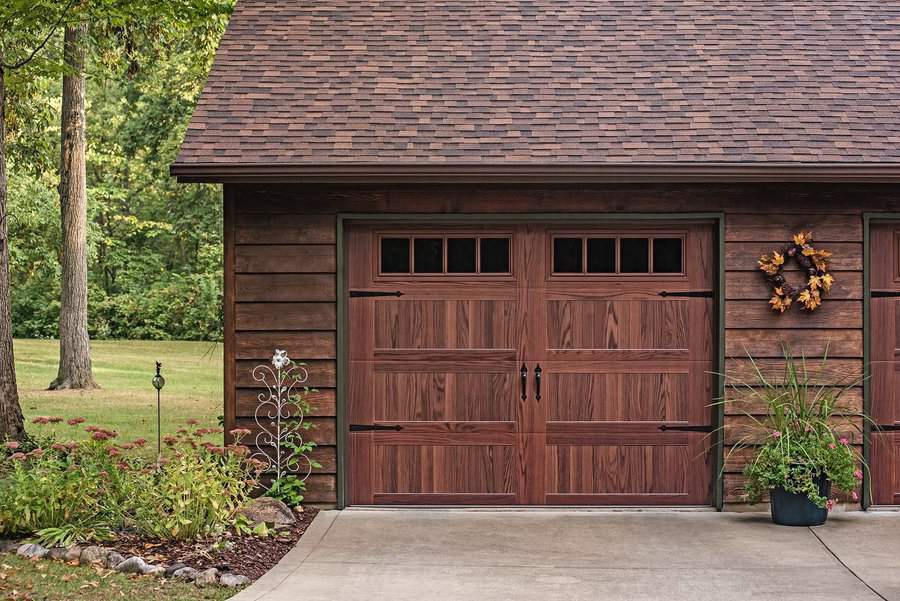 Barn Garage Door Ideas Chioverheaddoors