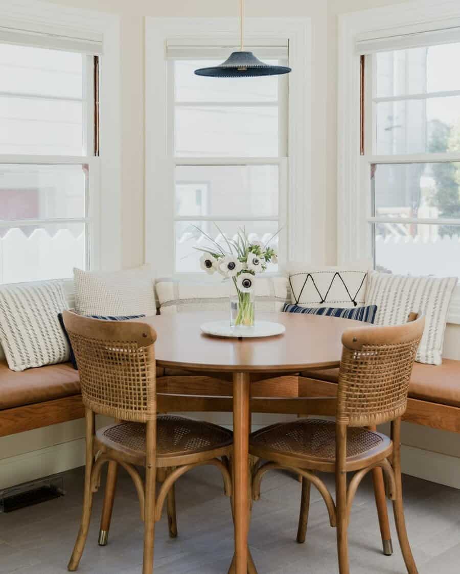 Bay Window Kitchen Nook Ideas Alexiscorrineinteriors