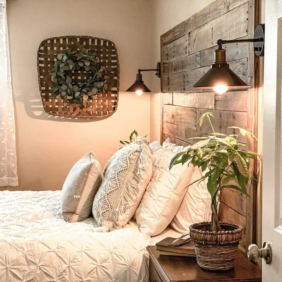 Bedroom Pallet Wall Ideas Theblendednest