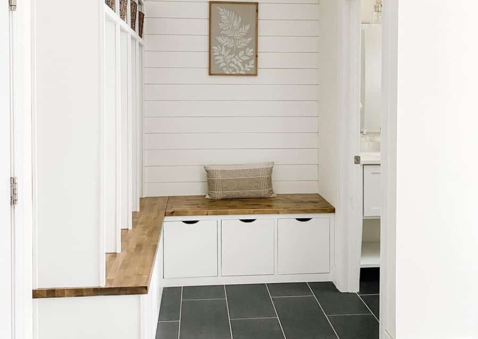 Bench Mudroom Storage Ideas Clippercityhouse