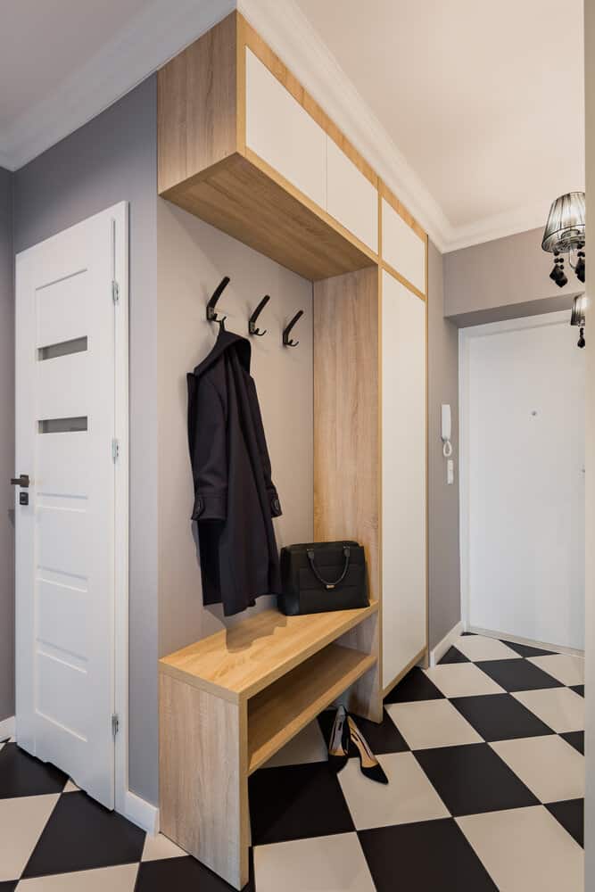 Built In Mudroom Storage Ideas