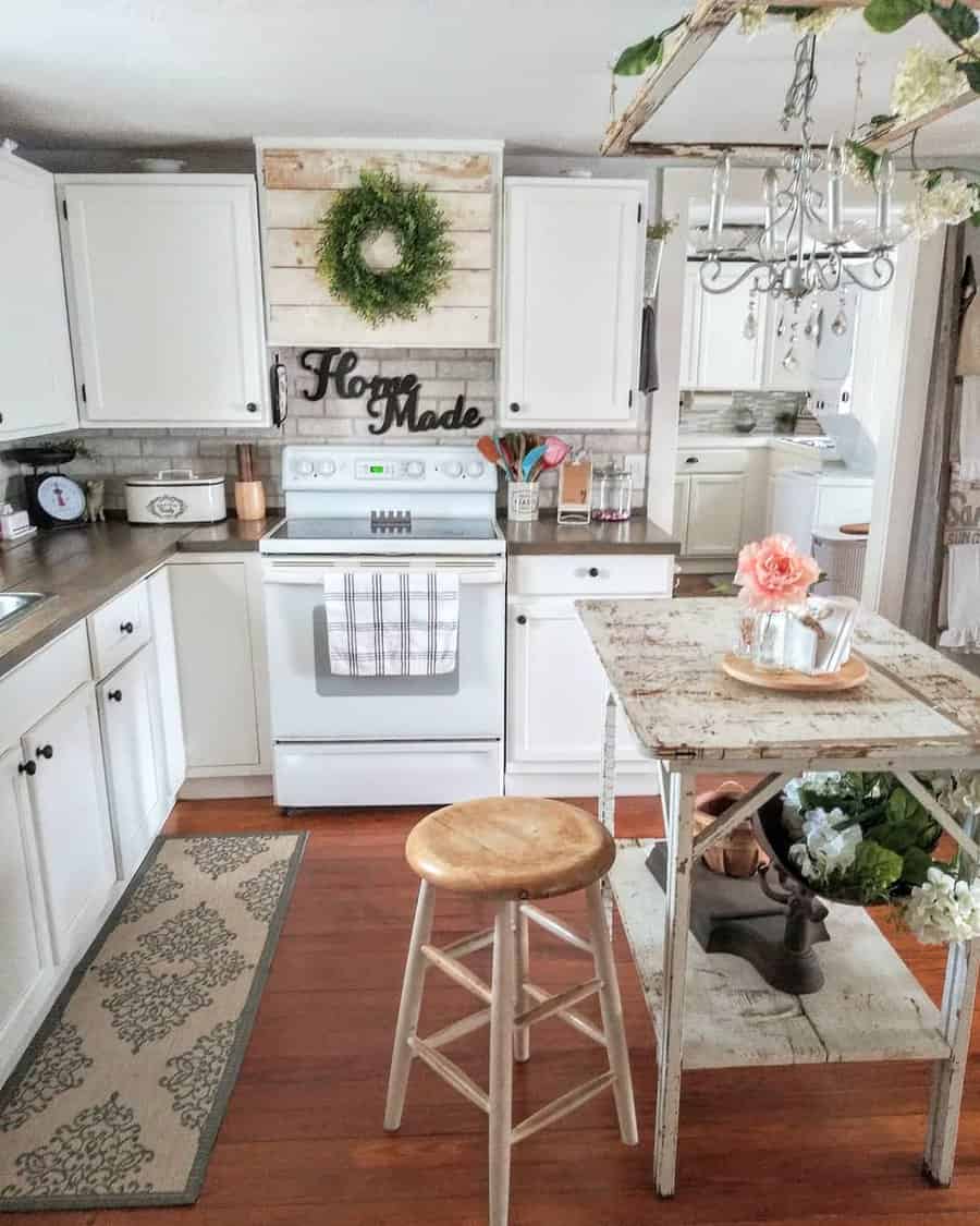 Chic Farmhouse Kitchen Ideas Myshabbyvintagefarmhouse