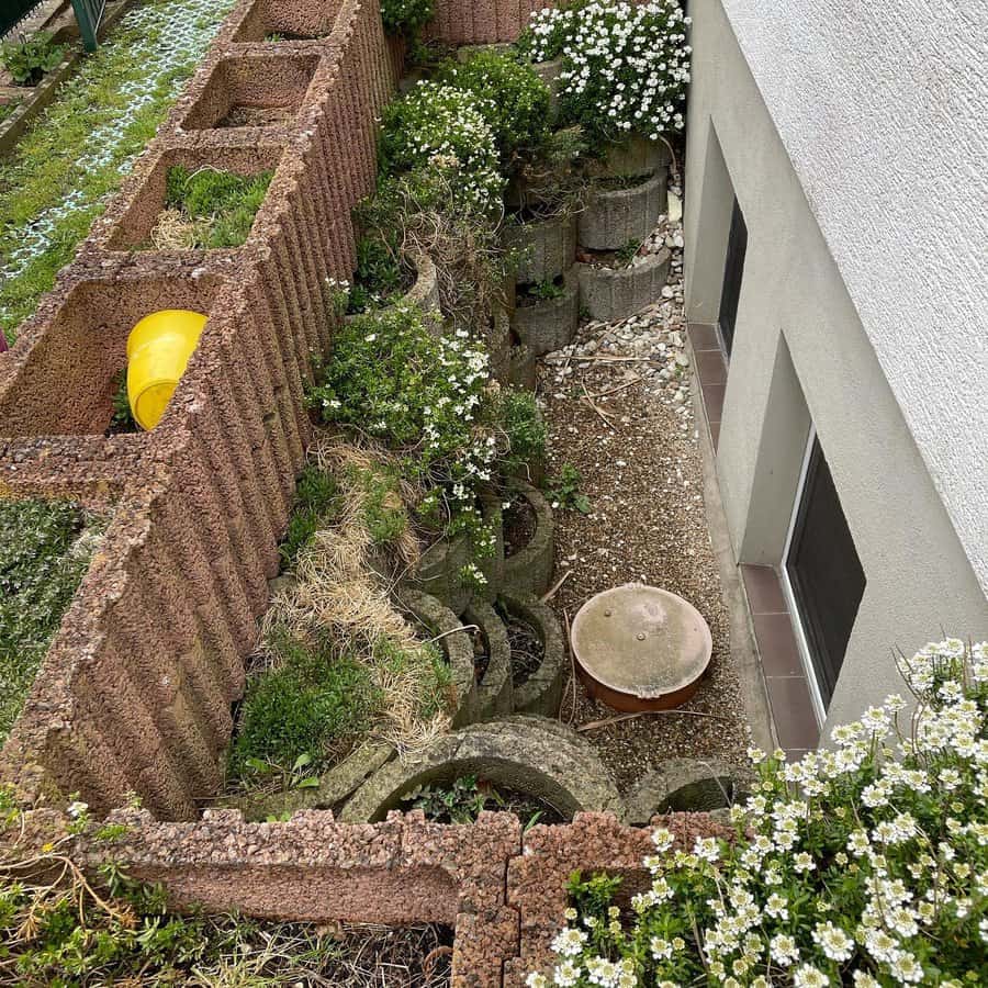 Concrete Inexpensive Retaining Wall Ideas Andreas Sproetze